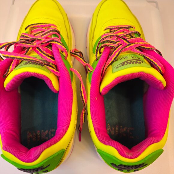 Nike Air Max 90 Leather GS Youth Size 5 Yellow Green Athletic Shoes CW5795-700 - Picture 4 of 9